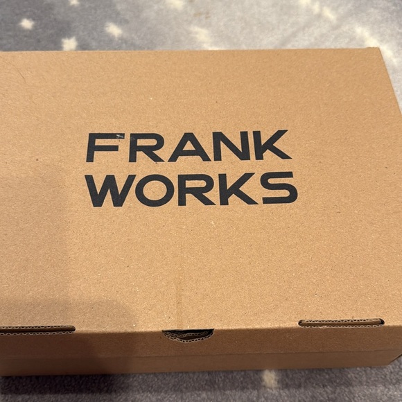 Frank Works THE ONE Unisex Tennis Shoe Size Men 6 /Women 7.5 White Strap NIB - Picture 4 of 8